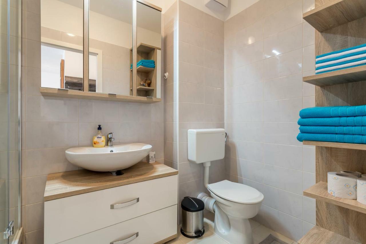 Apartment Luka Split Buitenkant foto